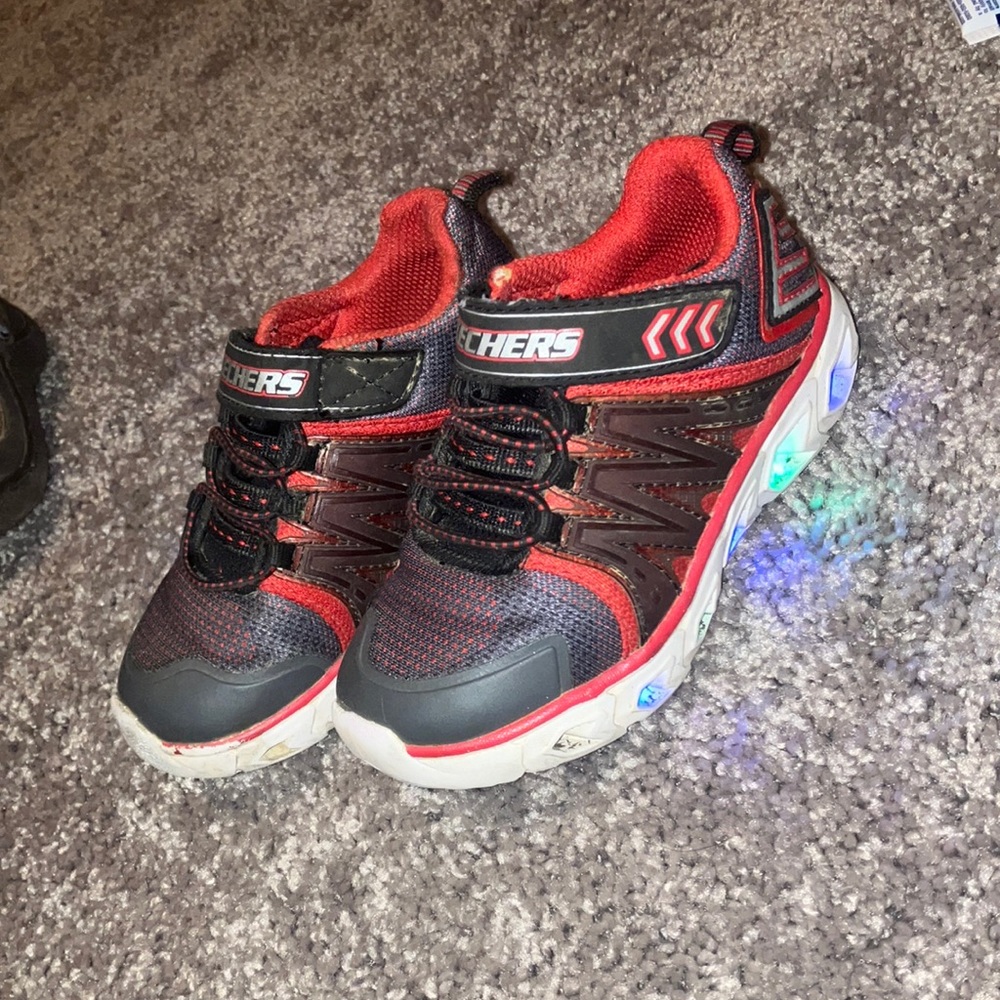 Light up sketchers